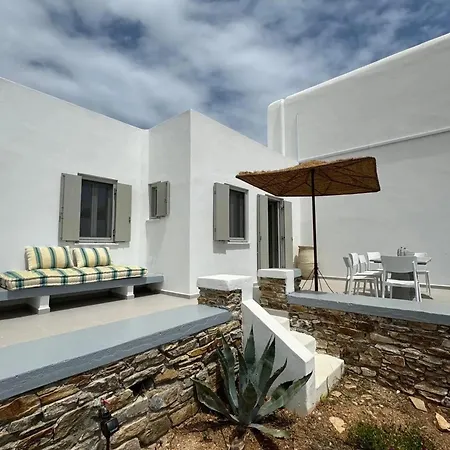 Comfortable With Sea View In Antiparos, 77 M² *
